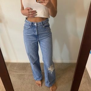 High waisted jeans